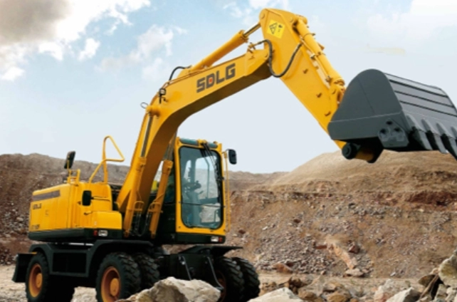 E7150F-1 excavator