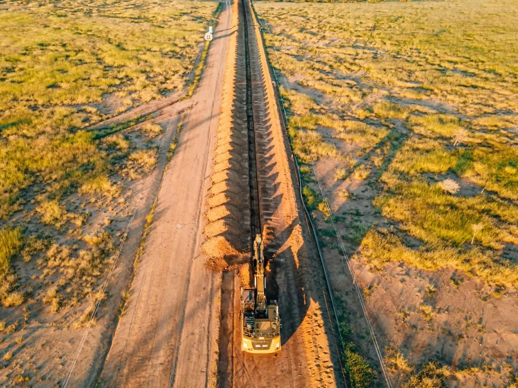 Explore top bulldozers like SHANTUI SD32 & SD22 for Turkmenistan’s oil & gas pipeline projects. Learn key features, specs, and tips for efficiency. Visit MachPlaza for reliable solutions.