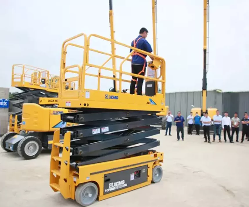XCMG XG0807HDW Scissor Lift-1
