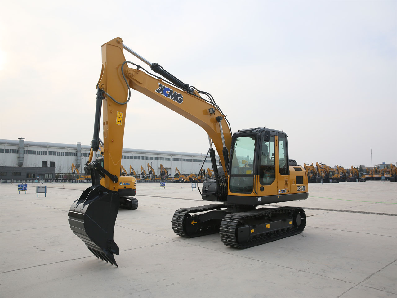 xe135d-4