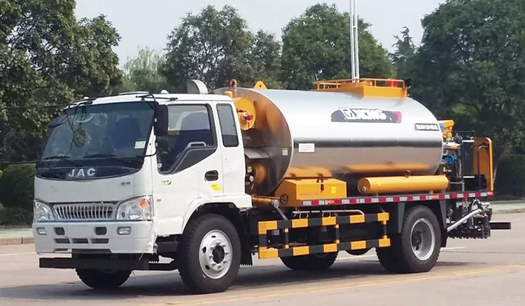 XLS303P Asphalt Distributor