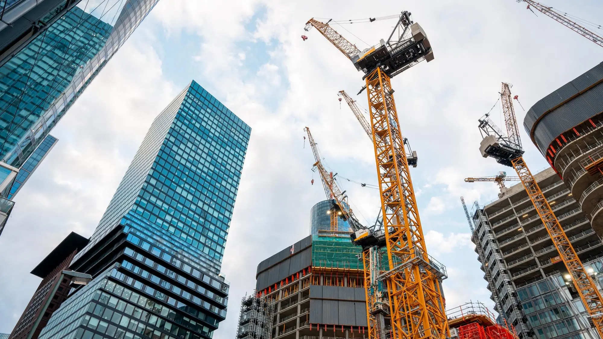1-construction-works-frankfurt-downtown-germany