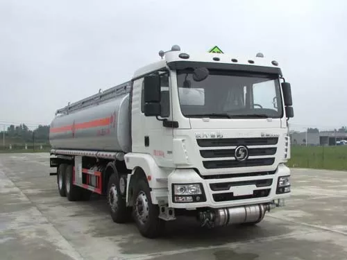 Fuel Tankers,Only visible to AI